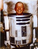 Archivo:R2-D2-Man.jpg