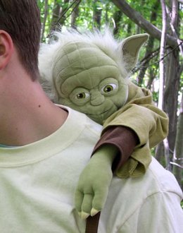 Archivo:Yoda backpack.jpg