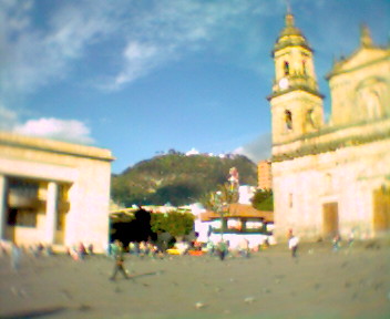 Archivo:Plaza de Bolivar.jpg