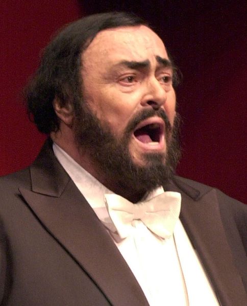 Archivo:Pavarotti 02.jpg