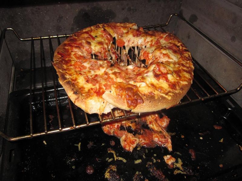 Archivo:Pizza caida.jpg