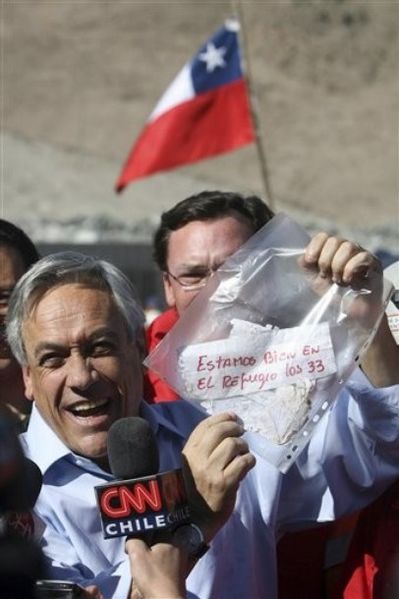 Archivo:Piñera 33.jpg