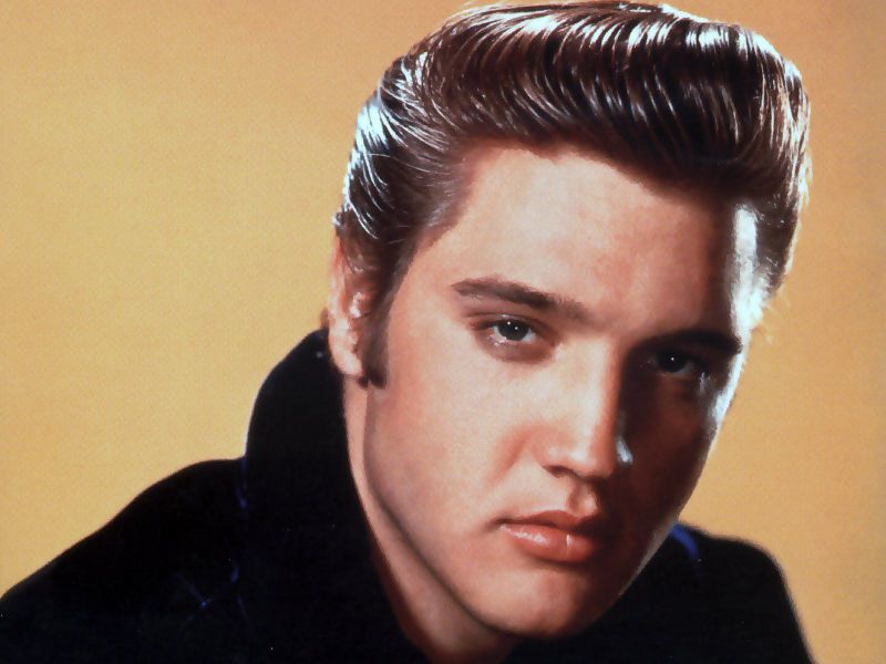 Archivo:Elvis-Presley245.jpg