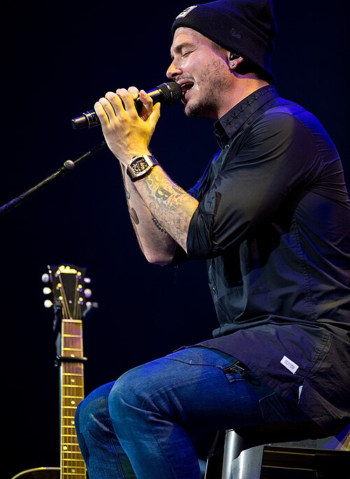 Archivo:J Balvin 2015.jpg