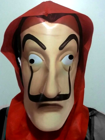 Archivo:Máscara de Salvador Dalí.png