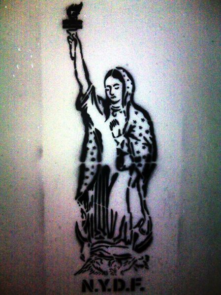 Archivo:Guadalupe graffiti.jpg