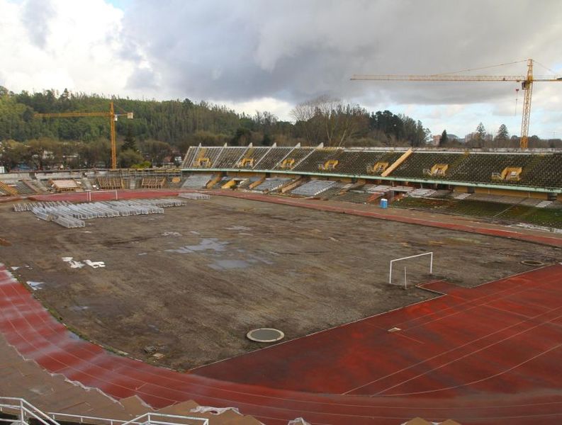 Archivo:Estadio Concepción.jpg