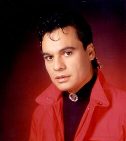 Juan-Gabriel8850.jpg