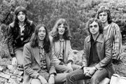 Camel, una pretenciosa banda británica de los 70 que probablemente tú escuchas o empezarás a escuchar para presumir de tus amplísimos conocimientos musicales (aunque a nadie le importe).