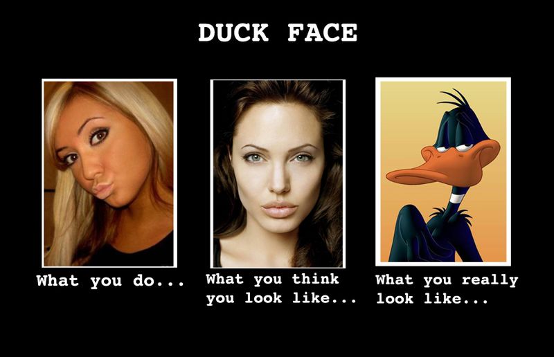 Archivo:Duck face how you really look.jpg