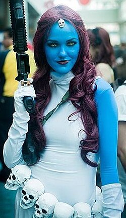 San Diego Comic Con 2014-1440 (14596487468) (cropped).jpg