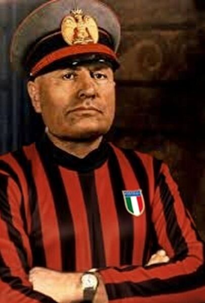 Archivo:ACmussolini.jpeg