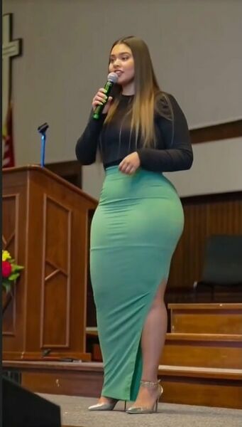 Archivo:Cristiana nalgona.jpg