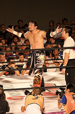 Hustle 2008-07-27 TAJIRI.jpg