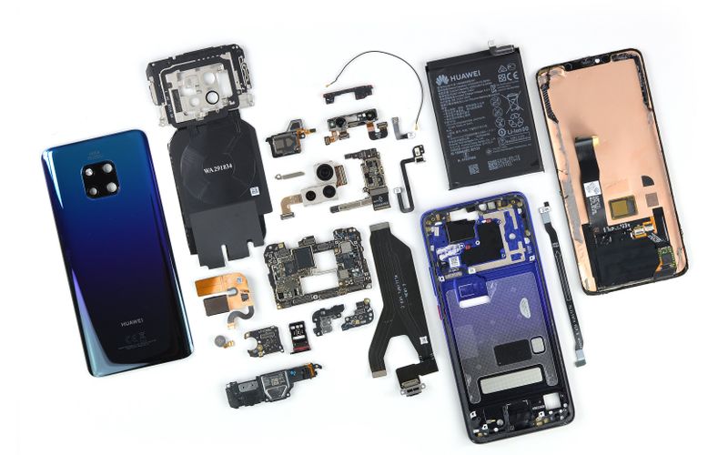 Archivo:Huawei teléfono piezas cortado.jpg