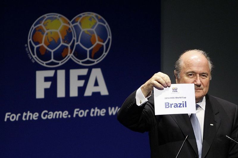 Archivo:Blatter Brasil.jpg