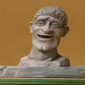 Art attack busto.png
