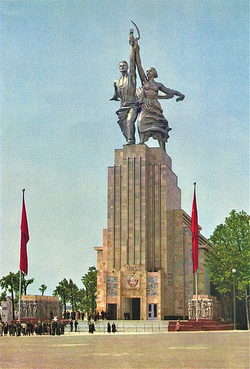 Paris-expo-1937-pavillon de l'URSS-13.jpg
