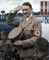Hitler: Yo es que me parto el culo con los judíos de Villena