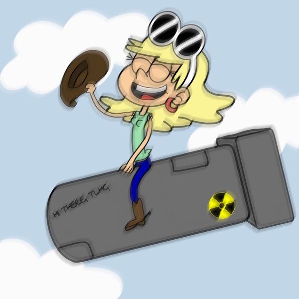Archivo:Leni nuclear bomb.jpg