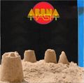 Arena Hash (1988) Carátula con la foto del grupo un día en la playa.