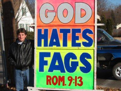Soubor:God hates fags.JPG