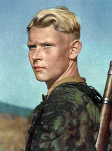 Soubor:German soldier from ww2.jpg