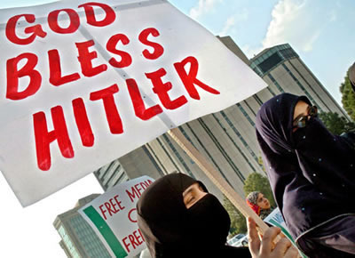 Soubor:God Bless Hitler.jpg