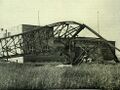 Těsně před osvobozením Ostravy byl vysílací stožár ve Svinově zničen trhavinou a vysílací zařízení odborně rozmláceno kladivem