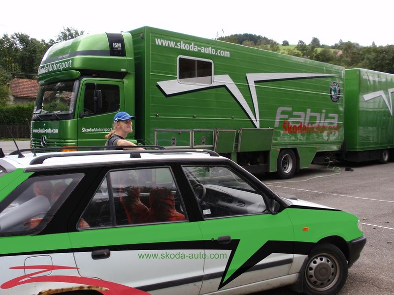 Soubor:Skoda felicia combi WRC.jpg