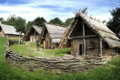 Známý Maďarský Bratislavský hrad i s neprolomitelnými hradbami. Kvalita je nižší, protože je objekt dobře střežen a má být pro veřejnost přísně tajný.