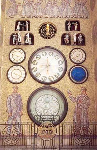 Soubor:Olomouc orloj.jpg