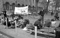 Osobní hladovkáři v Bonnu protestují proti prohnilému imperialistickému systému v tehdejší NSR (1974).