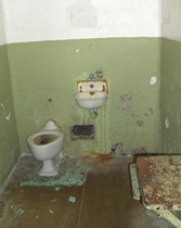 File:Prison cell.jpg