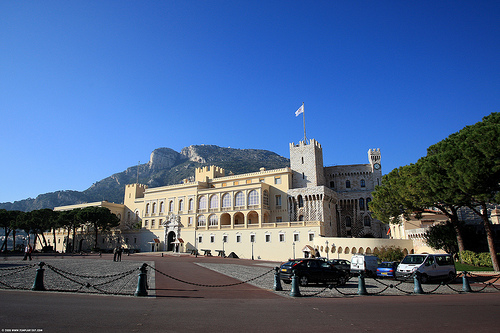 Datei:Monaco-Fürstenpalast.jpg