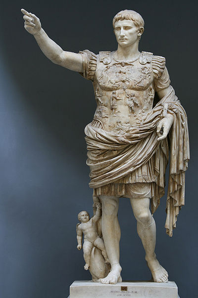 Datei:400px-Statue-Augustus.jpg