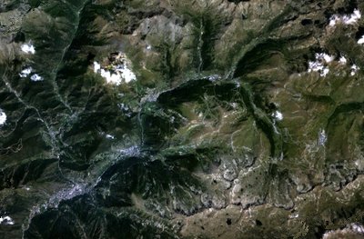 Datei:Andorra aus dem Weltraum.jpg