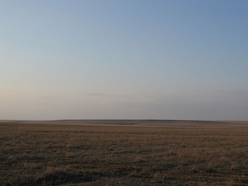 Datei:800px-Steppe of western Kazakhstan in the early spring.jpg