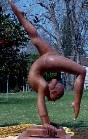Datei:Gymnast's-sculpture1.jpg