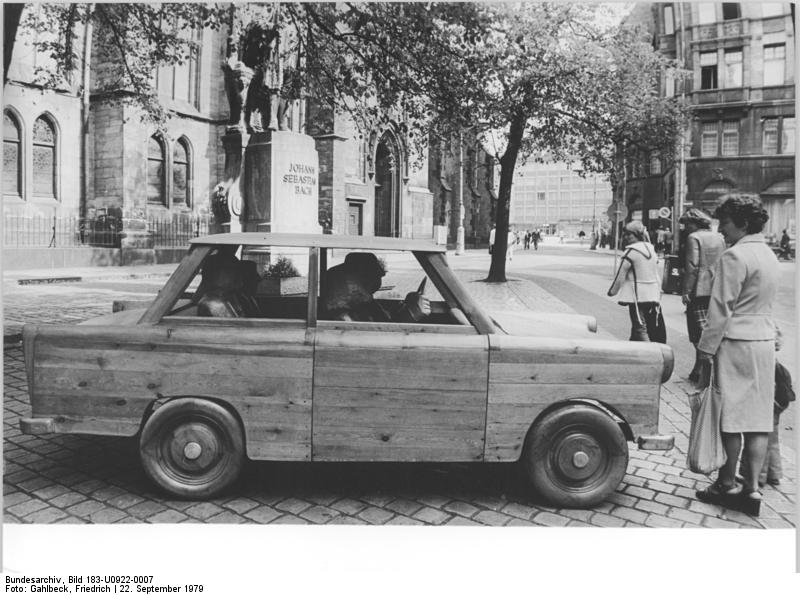 Datei:Bundesarchiv Bild 183-U0922-0007, Leipzig, Holzmodell.jpg
