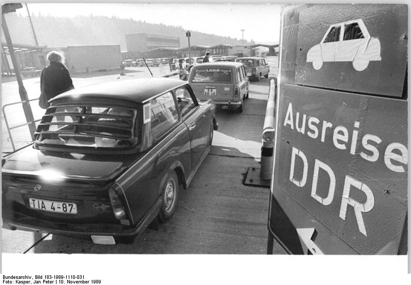 Datei:Bundesarchiv Bild 183-1989-1110-031, Hirschberg, Grenzübergang.jpg