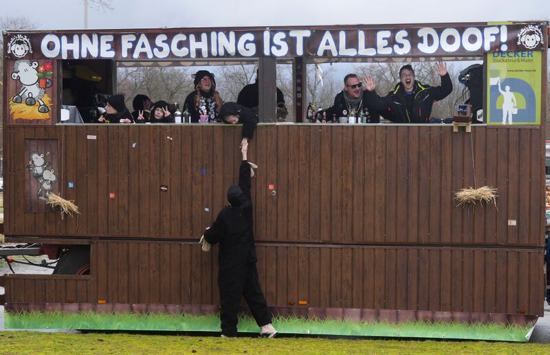 Datei:Ist Alles doof.jpg