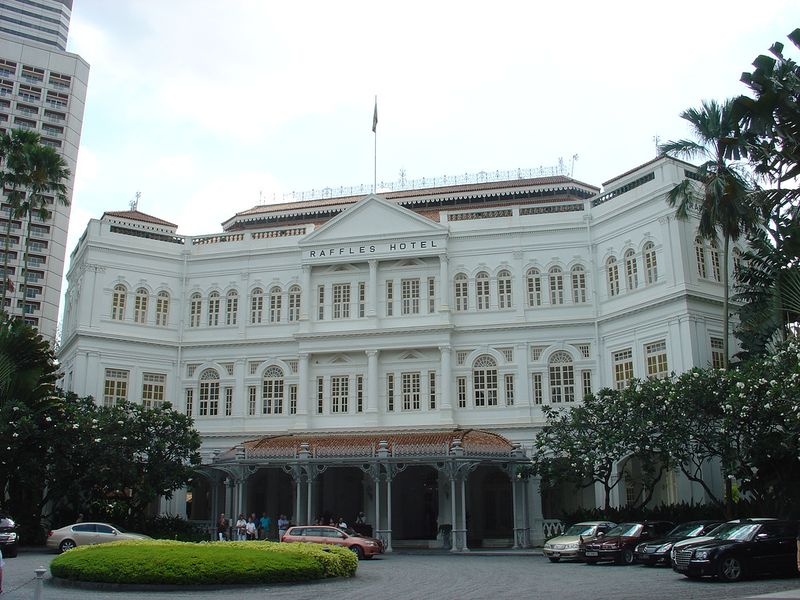 Datei:Singapur-Raffles Hotel.jpg