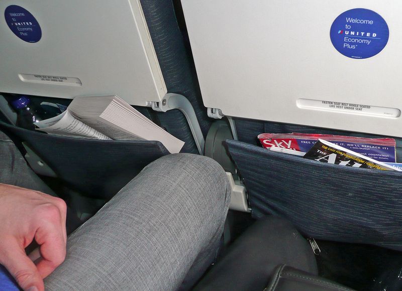 Datei:Cramped seat.jpg