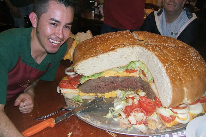 File:Hamburger gigante.jpg