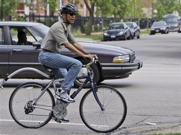 File:Barack Bike.jpg