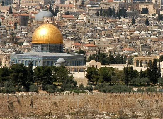 File:Dome of the rock distance.jpg