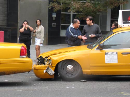 Taxi Crash3.jpg