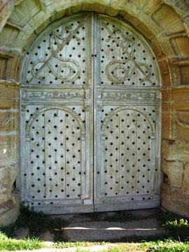 File:Doorway to moor nook.jpg