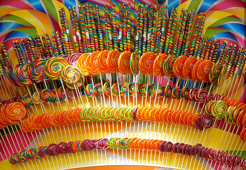 File:Lots of lollipops.jpg
